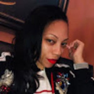 Meet your Posher, Shenika